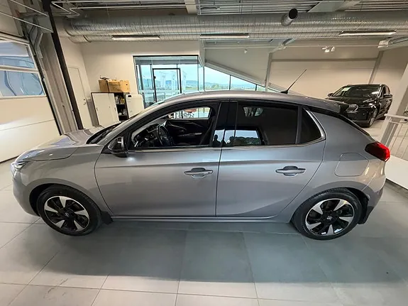Opel Corsa E 2021 photo 3