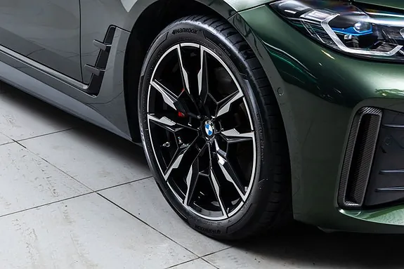 BMW I4 2024 photo 3