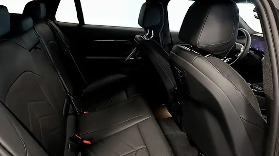 BMW 530E 2026 photo 5