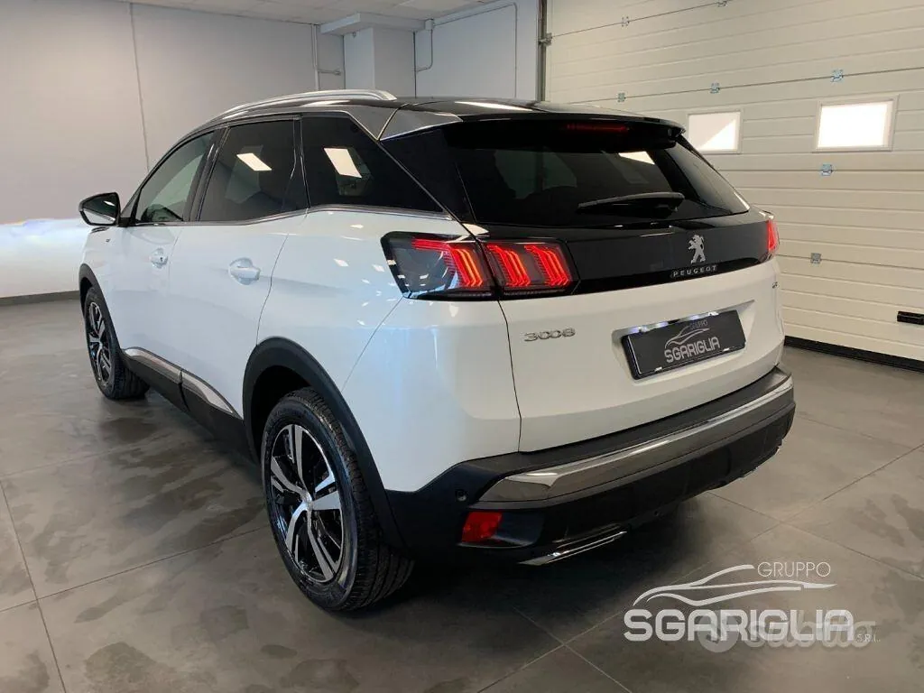 Peugeot 3008 2021 photo 4