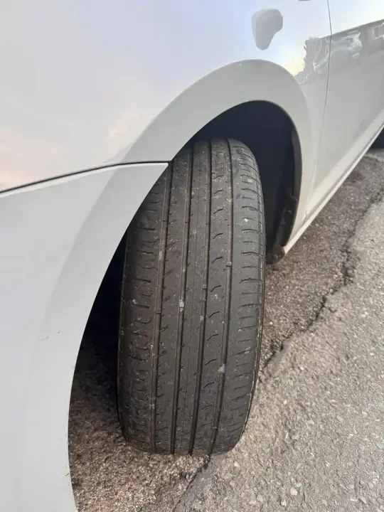 Volkswagen Golf 2018 photo 2