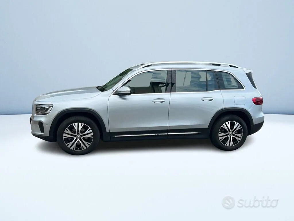 Mercedes-Benz Glb 2025 photo 4
