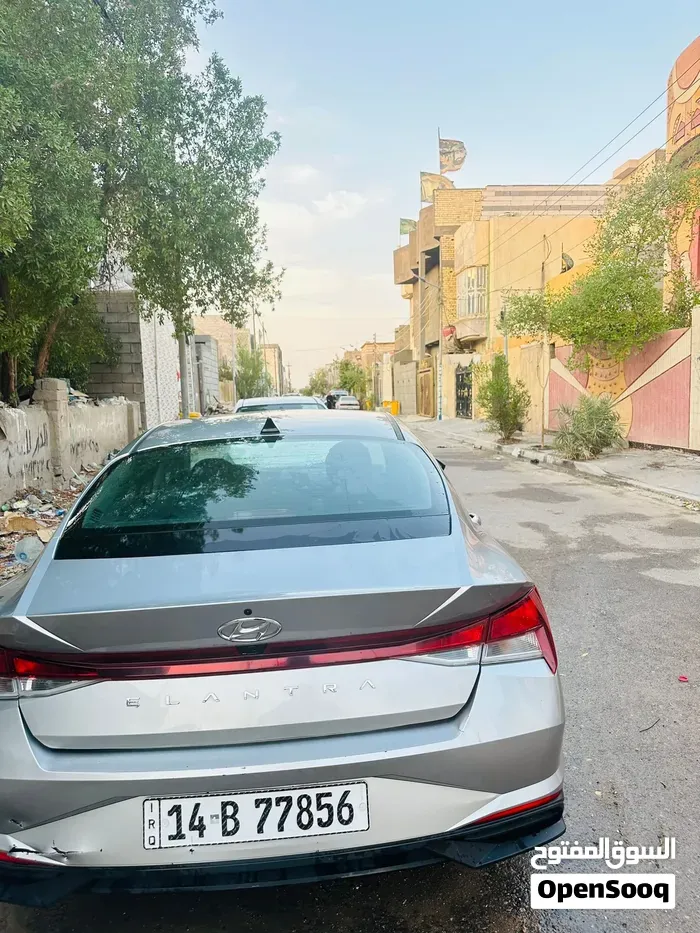 Hyundai Elantra 2023 photo 3