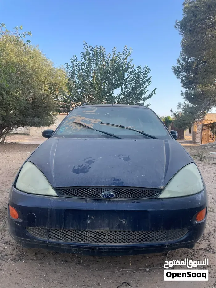 Ford Focus 2000 photo 4