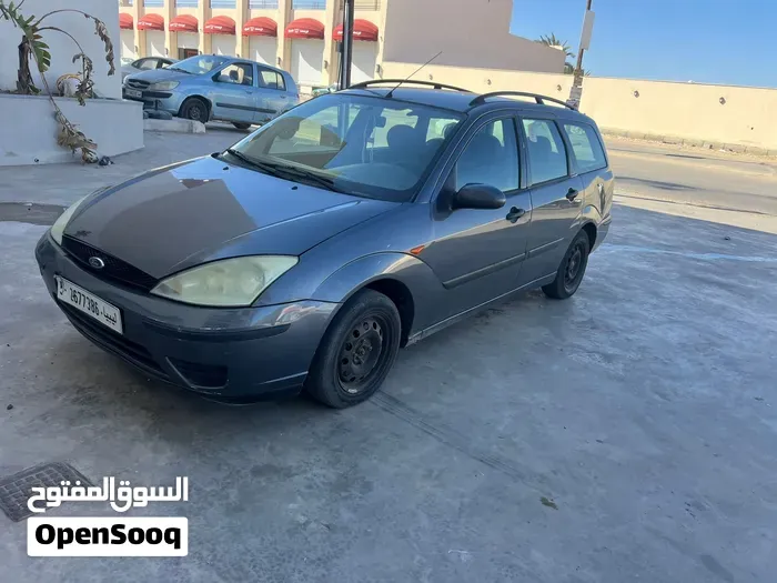 Ford Focus 2000 photo 5