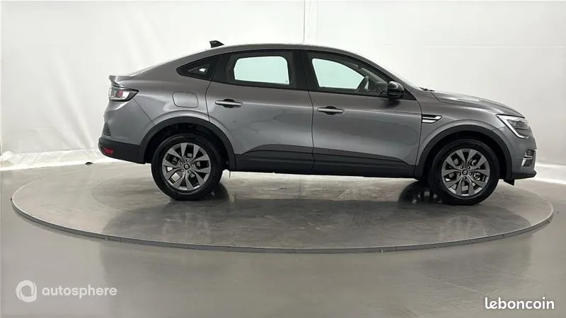 Renault Arkana 2025 photo 4