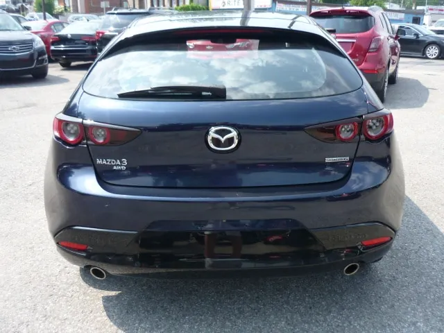 Mazda Mazda3 2019 photo 4