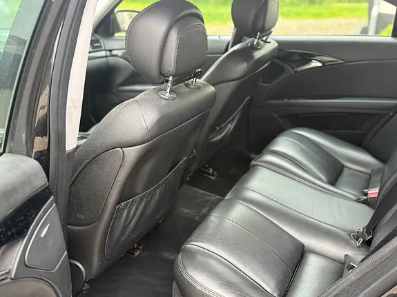 Mercedes-Benz E220 2007 photo 5