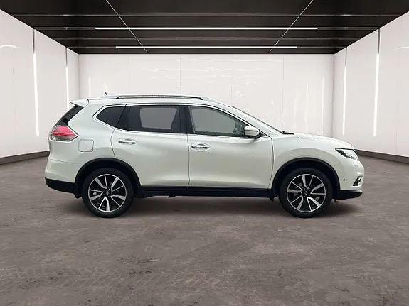 Nissan X-Trail 2017 photo 2