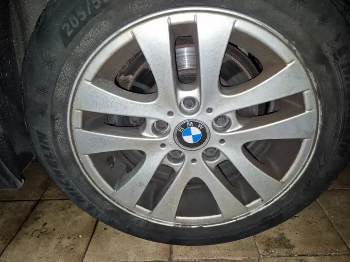 BMW 318I 2007 photo 3