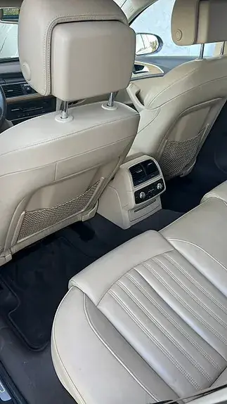 Audi A6 2012 photo 4