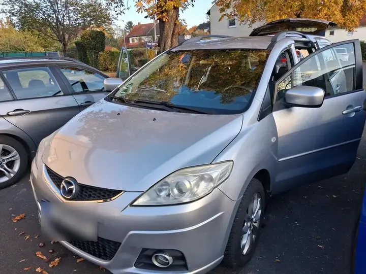 Mazda 5