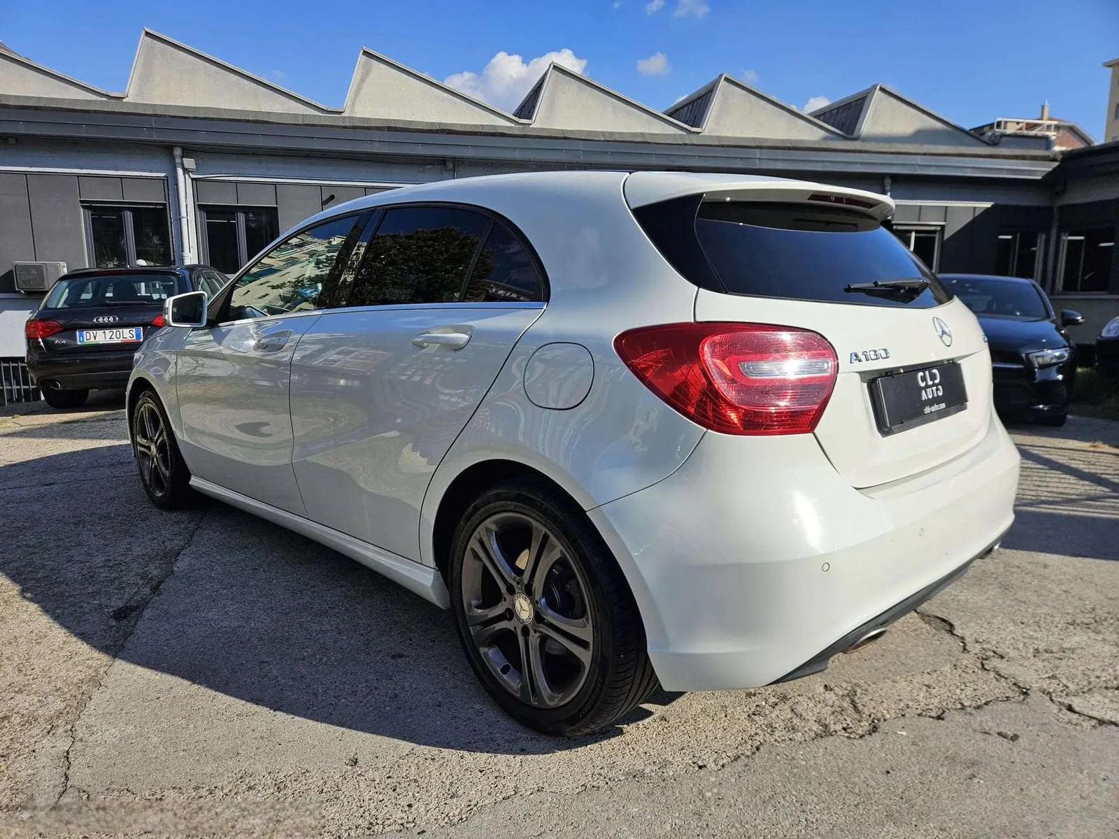 Mercedes-Benz A 180 2013 photo 4