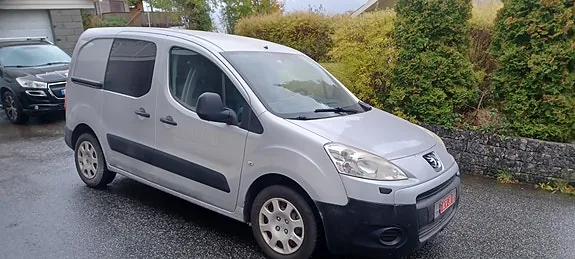 Peugeot Partner 2008 photo 2