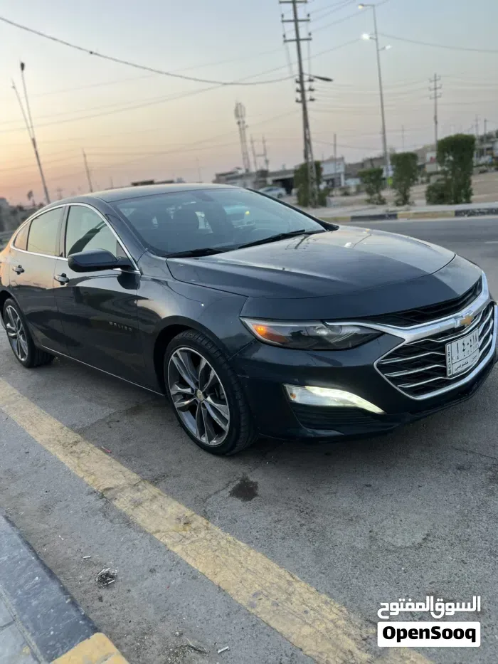 Chevrolet Malibu 2021 photo 2