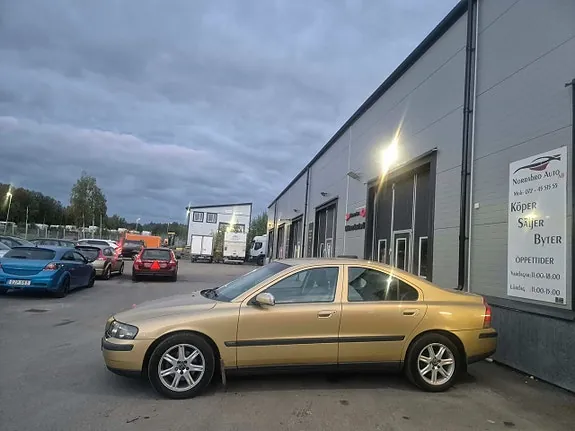 Volvo S60 2004 photo 3