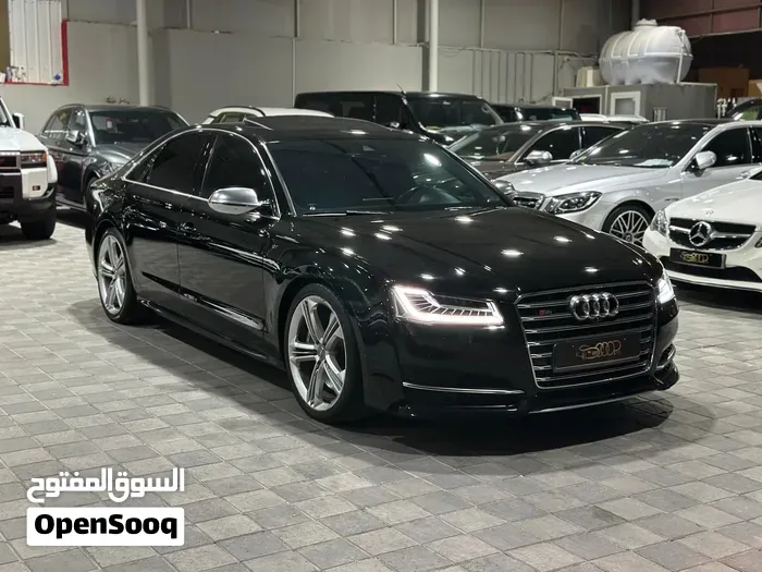 Audi S8 2015 photo 4