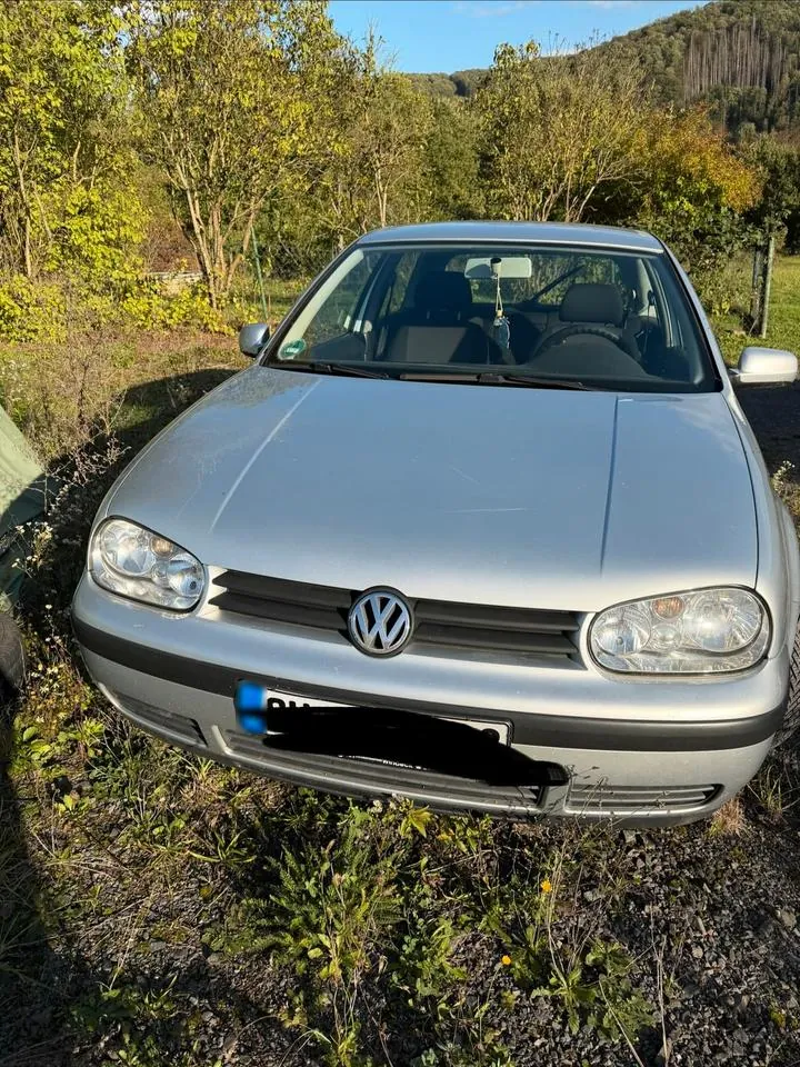 Volkswagen Golf 4