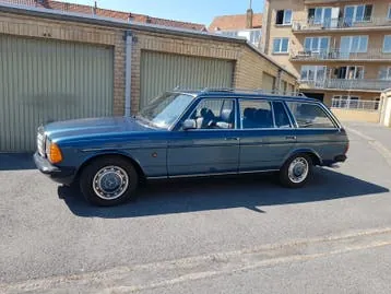 Mercedes-Benz W123