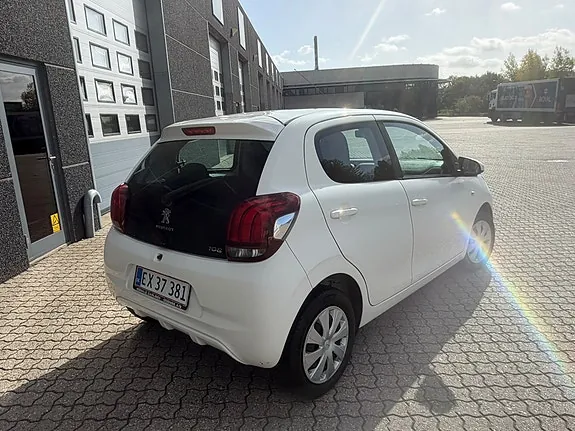 Peugeot 108 2015 photo 3