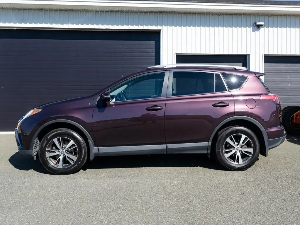 Toyota Rav4 2016 photo 3