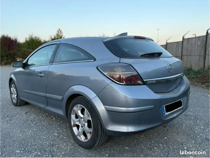 Opel Astra 2005 photo 2