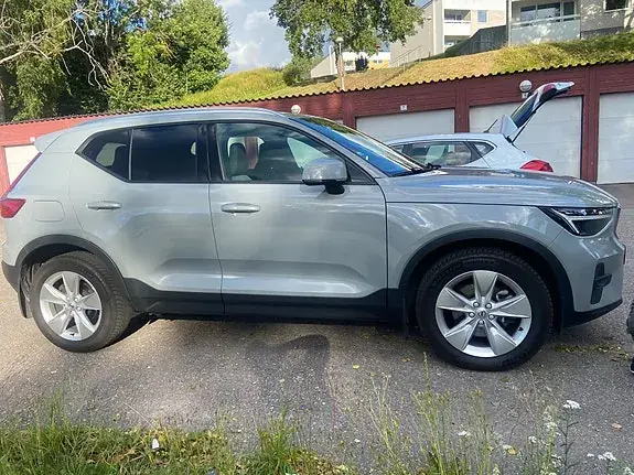 Volvo Xc40 2024 photo 2