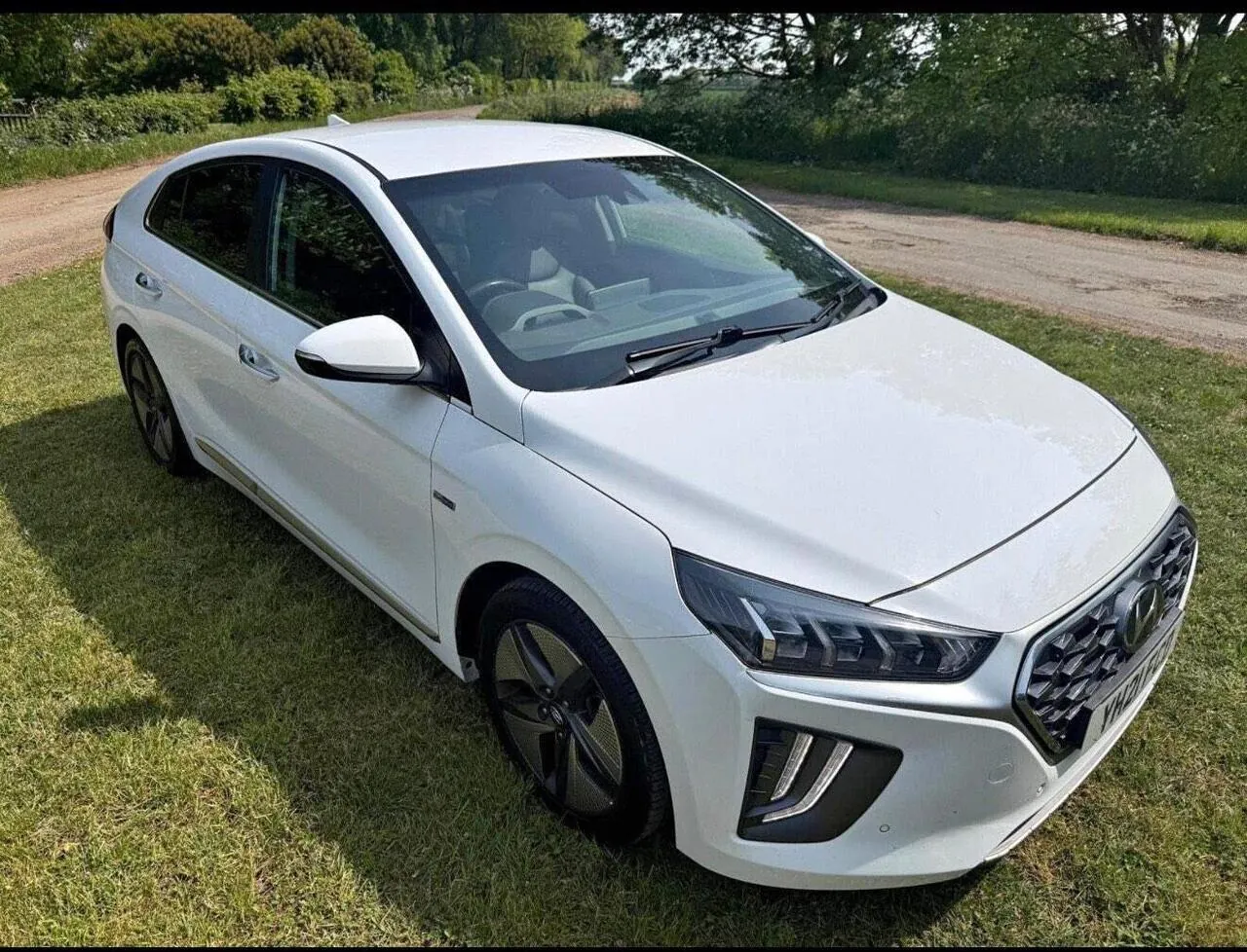 Hyundai Ioniq 2021 photo 2