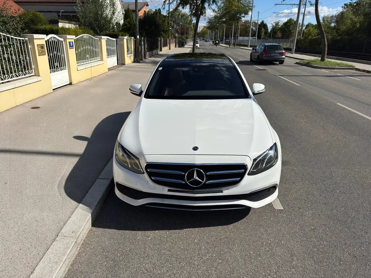 Mercedes-Benz E-Class 2019 photo 3
