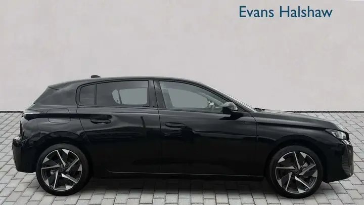 Peugeot 308 2026 photo 2