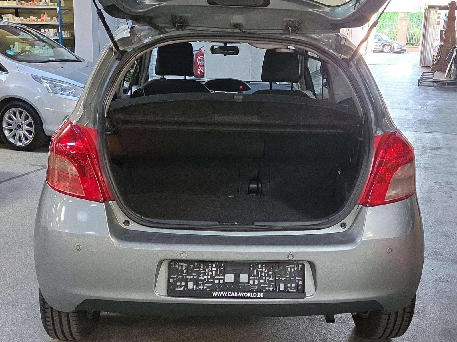 Toyota Yaris 2008 photo 5