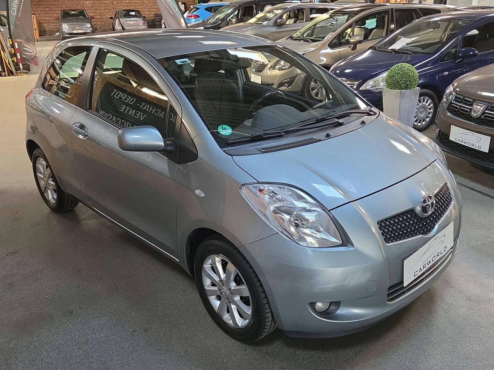 Toyota Yaris 2008 photo 3