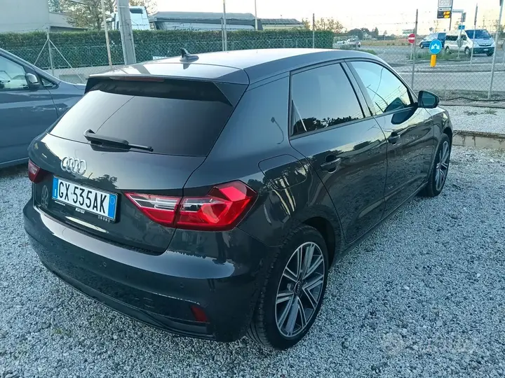 Audi A1 2023 photo 4