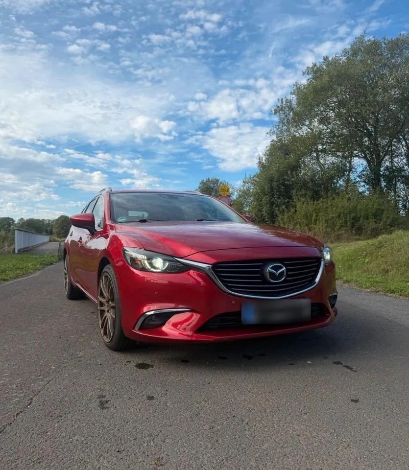 Mazda 6