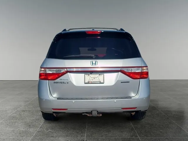 Honda Odyssey Touring 2013 photo 5