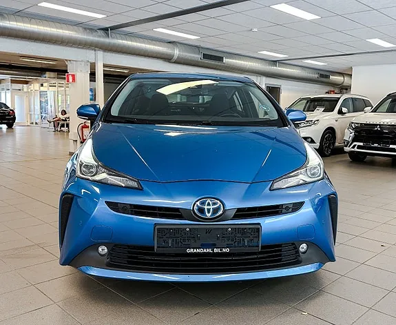 Toyota Prius 2019 photo 3