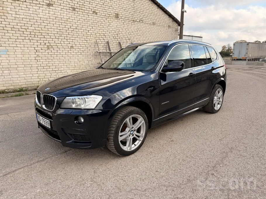 BMW X3 2013 photo 2