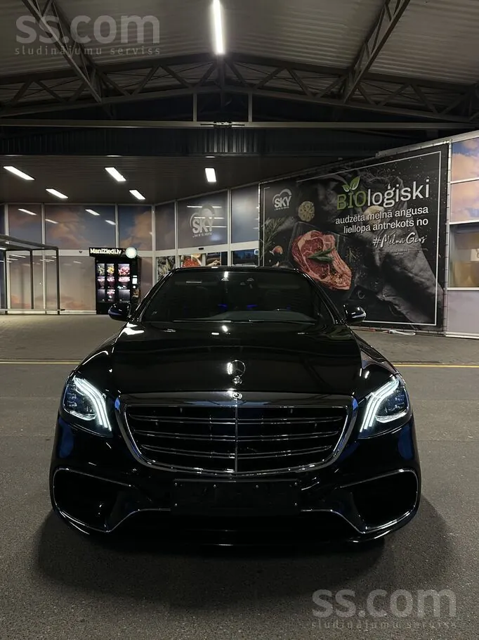 Mercedes-Benz S-Class