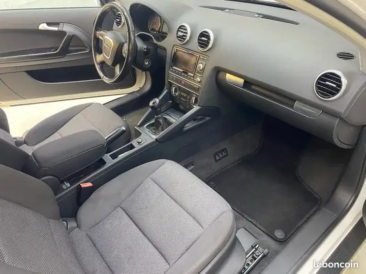 Audi A3 2012 photo 4