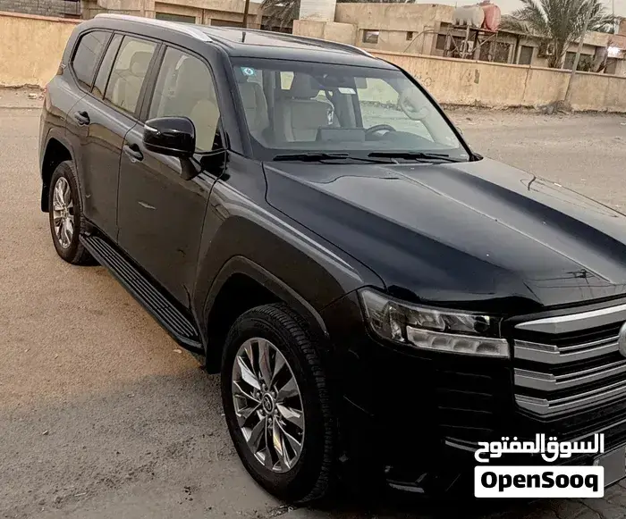 Toyota Land Cruiser Gxr 2022 photo 3