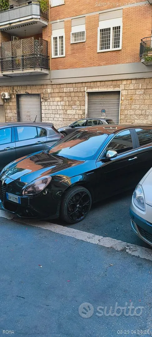 Alfa Romeo Giulietta 2011 photo 3