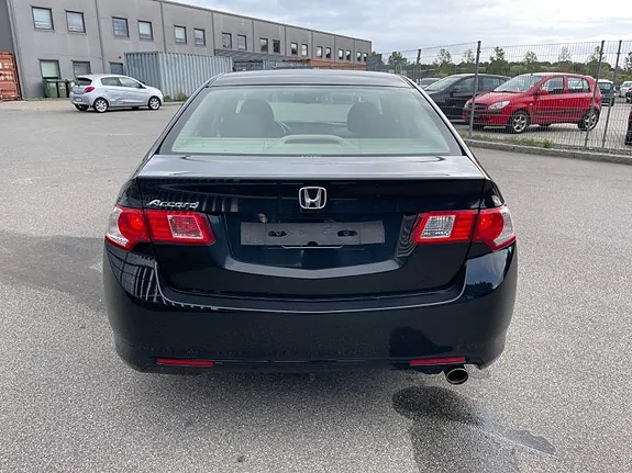 Honda Accord 2010 photo 5