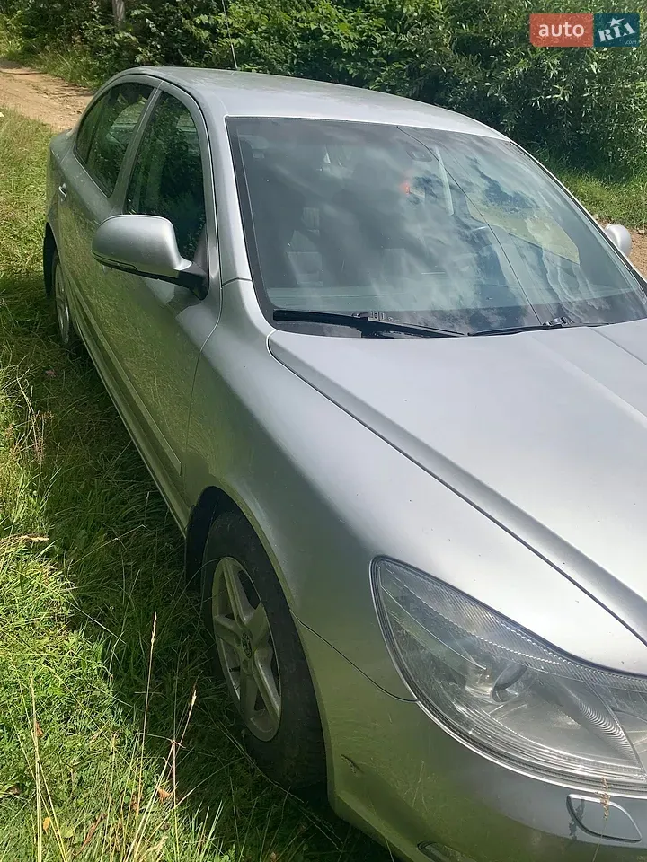 Skoda Octavia 2009 photo 4