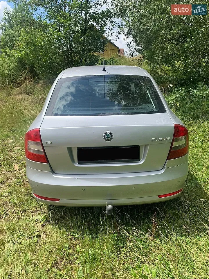 Skoda Octavia 2009 photo 5