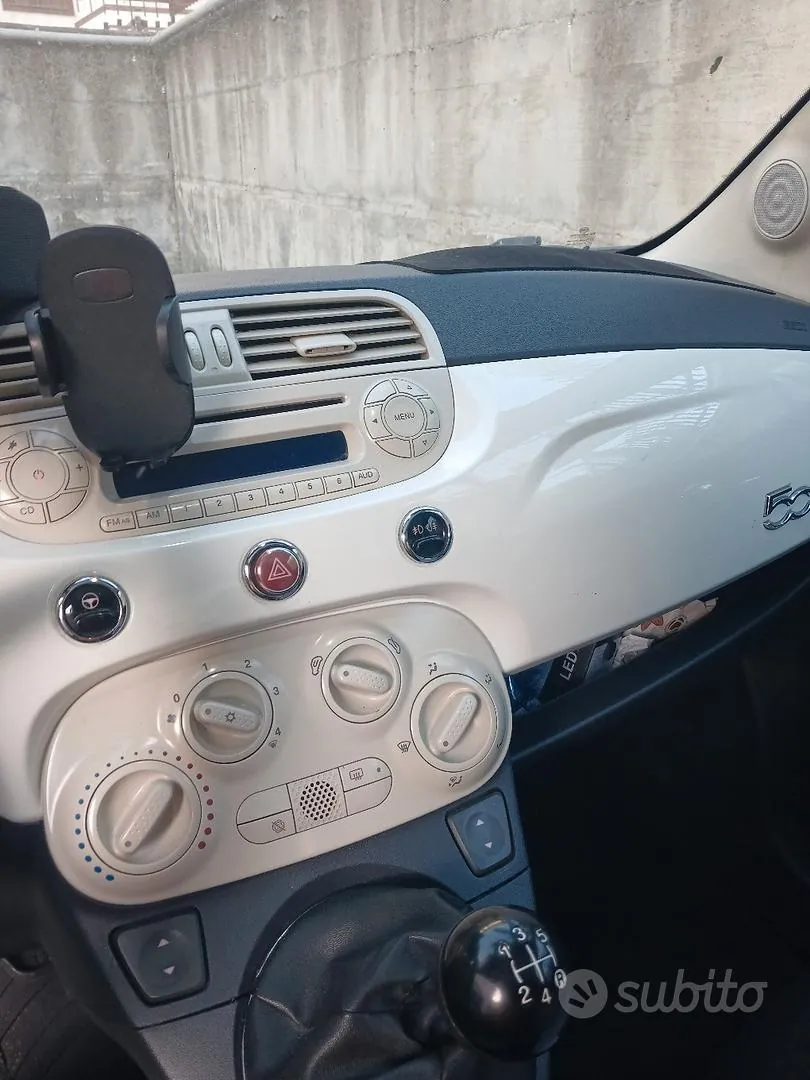 Fiat 500 2011 photo 2