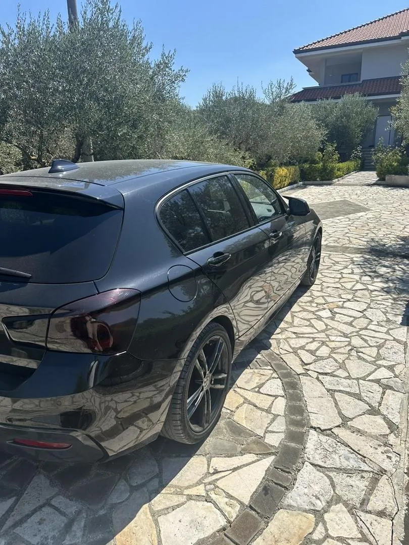 BMW 118D 2018 photo 3