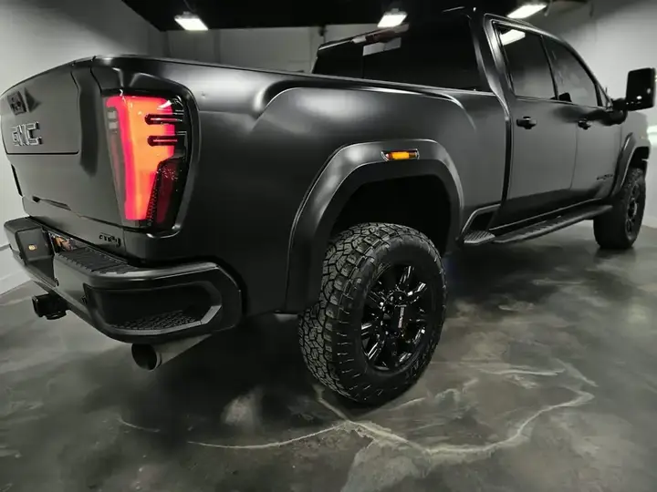 GMC Sierra 2500Hd 2026 photo 5