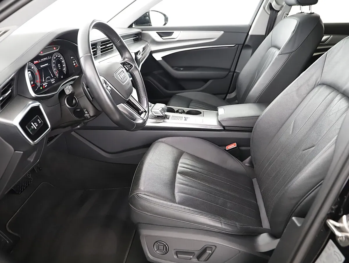 Audi A6 2022 photo 2