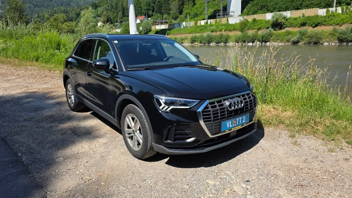 Audi Q3 2023 photo 3