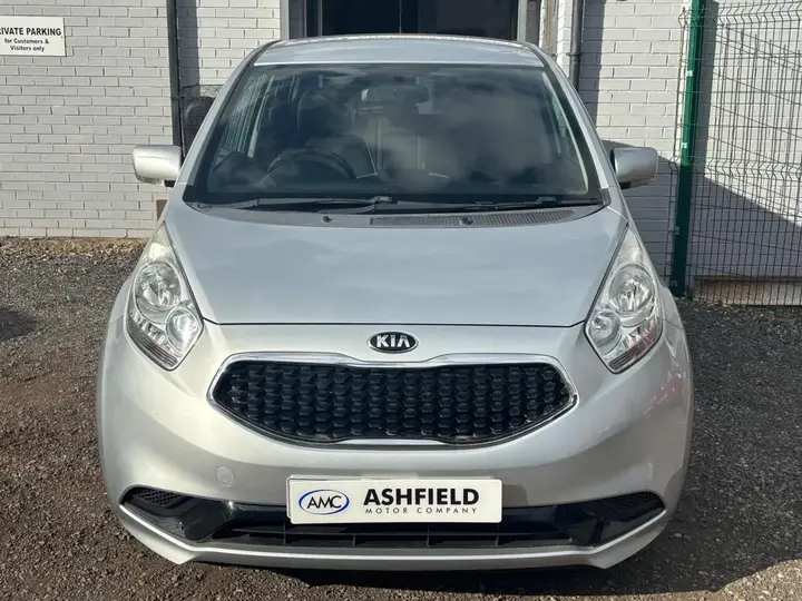 Kia Venga 2015 photo 2
